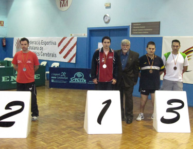 Podium de la categoría de individuales de la modalidad de pie