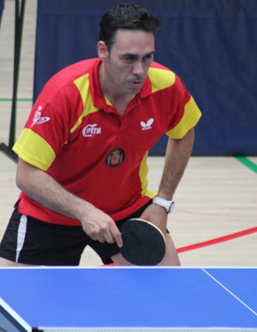 David Alonso, en el resto.