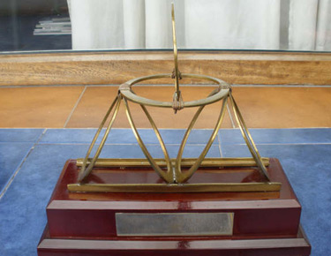 Trofeo conmemoración récord del mundo en los 200 metros libres logrado en el Torneo La Benedicta. 