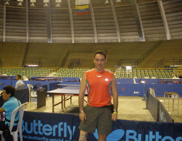 David Alonso en el Estadio del Polideportivo de Porlamar. 